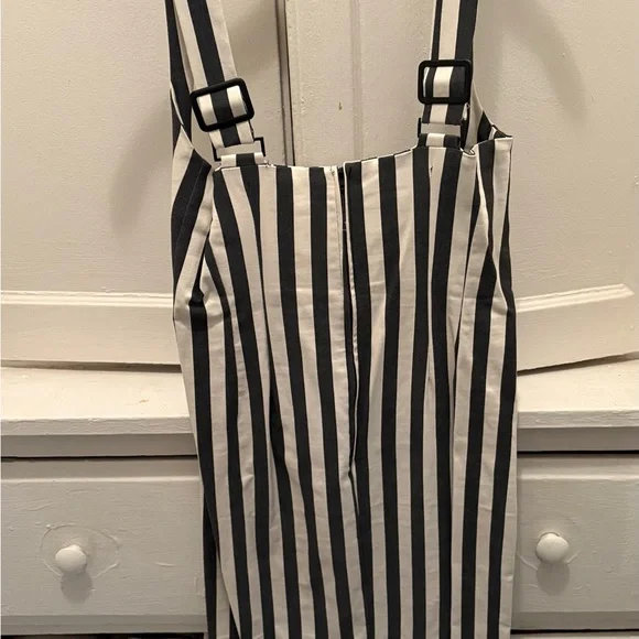 Unique Vintage Beetlejuice Two-Piece Blazer and Pencil Skirt Set (L / 10-12) - Picture 5 of 5